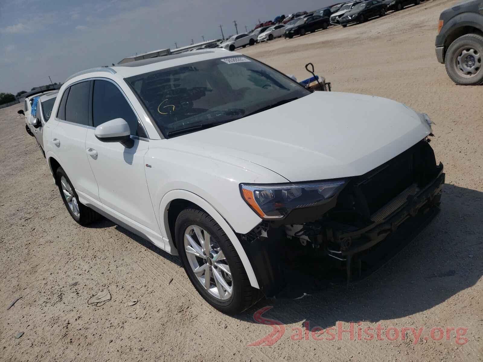 WA1DECF33M1108385 2021 AUDI Q3