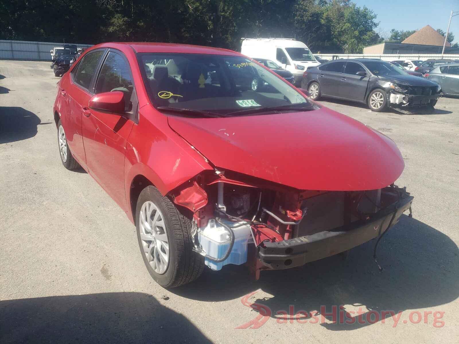 2T1BURHE1JC033002 2018 TOYOTA COROLLA