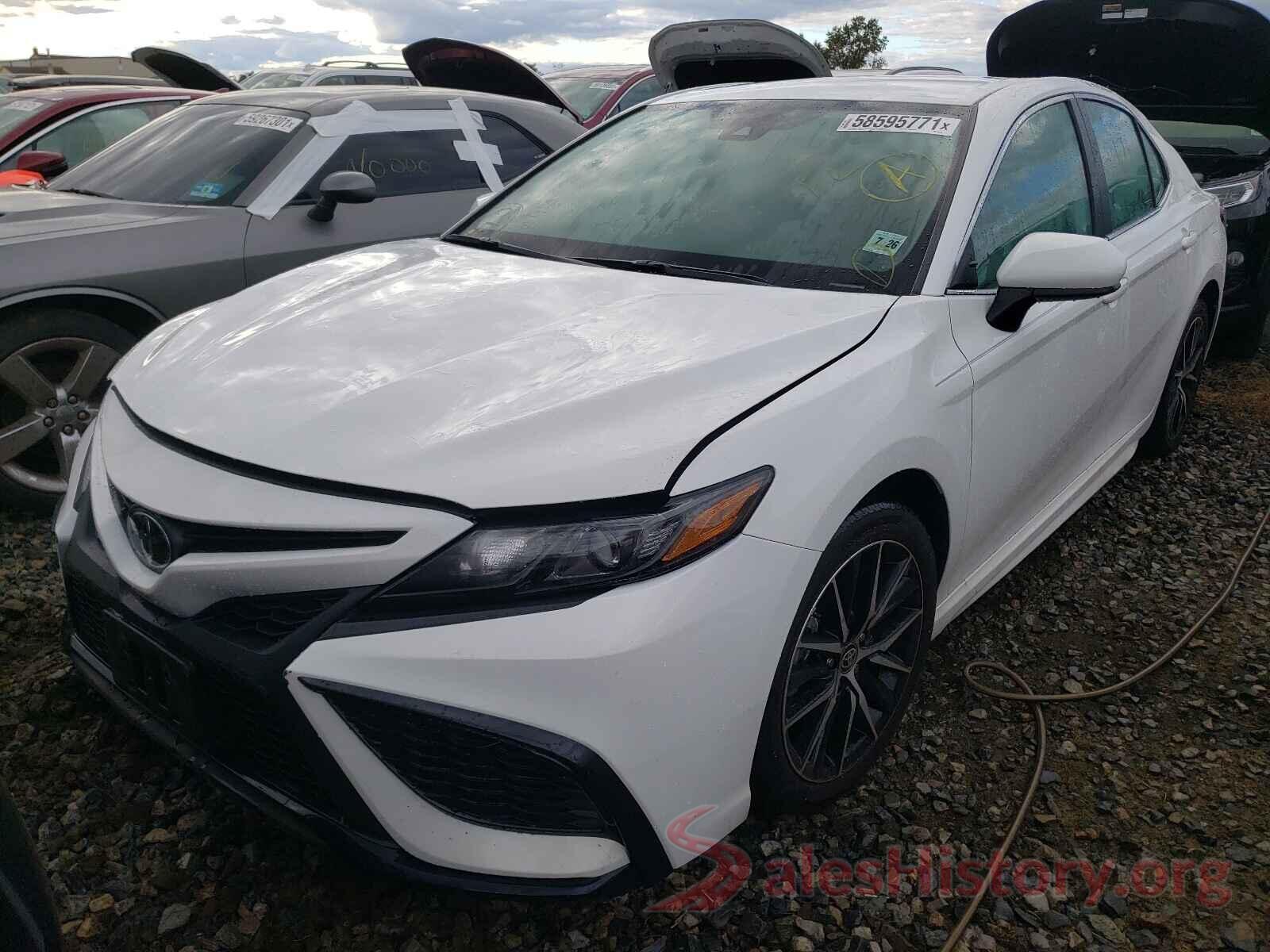 4T1G11BK4MU043041 2021 TOYOTA CAMRY