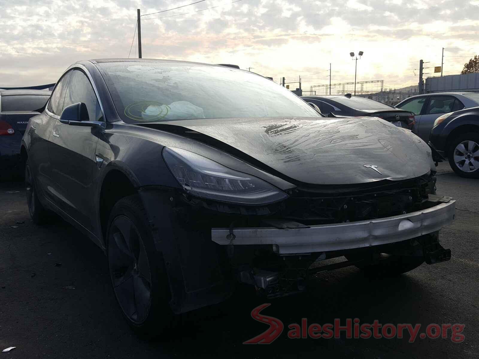 5YJ3E1EA3JF016136 2018 TESLA MODEL 3