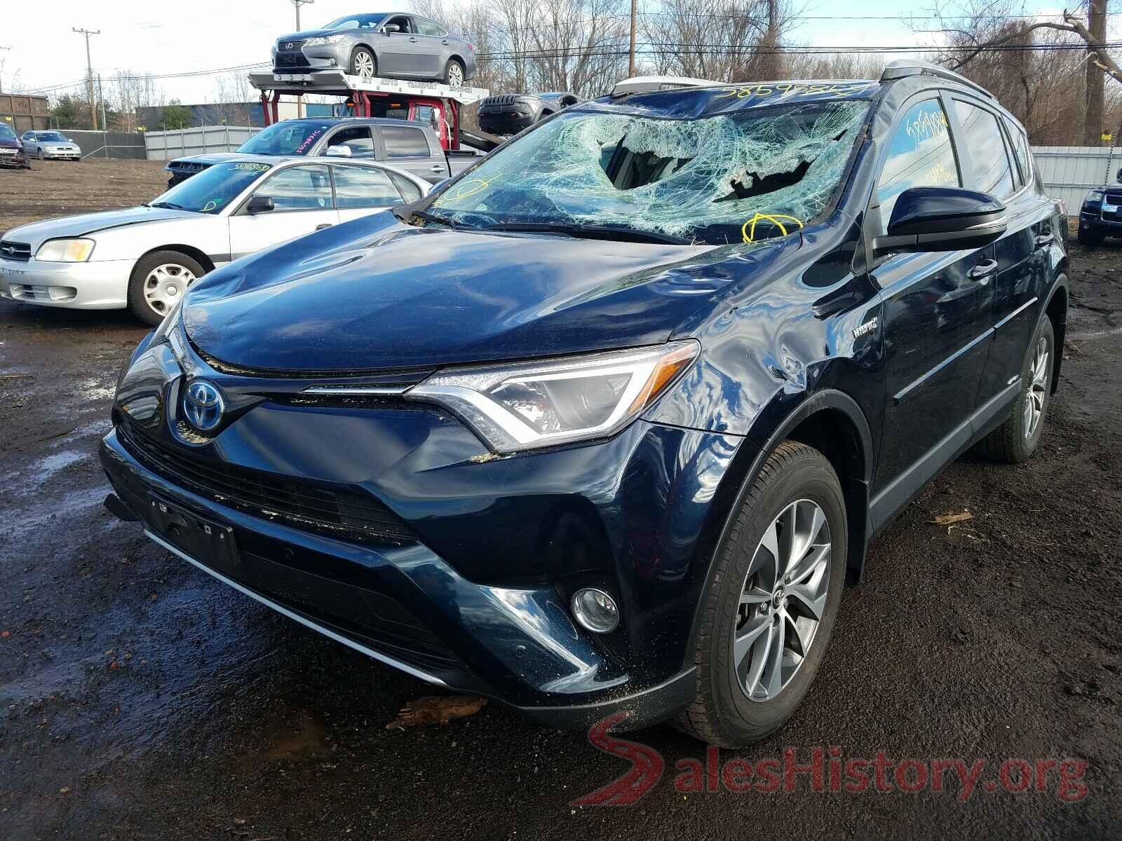 JTMRJREV4JD217882 2018 TOYOTA RAV4