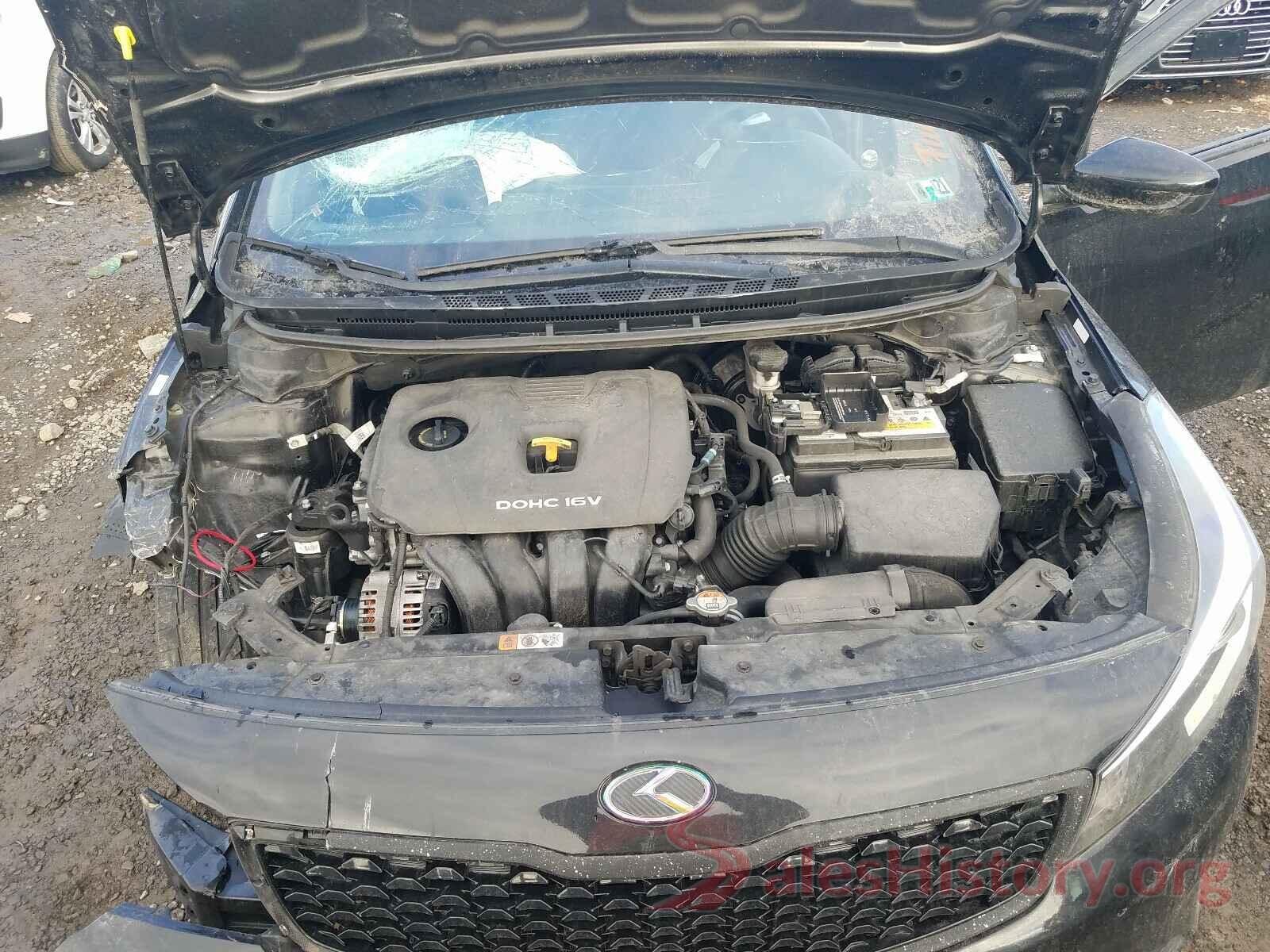 3KPFK4A79JE235108 2018 KIA FORTE