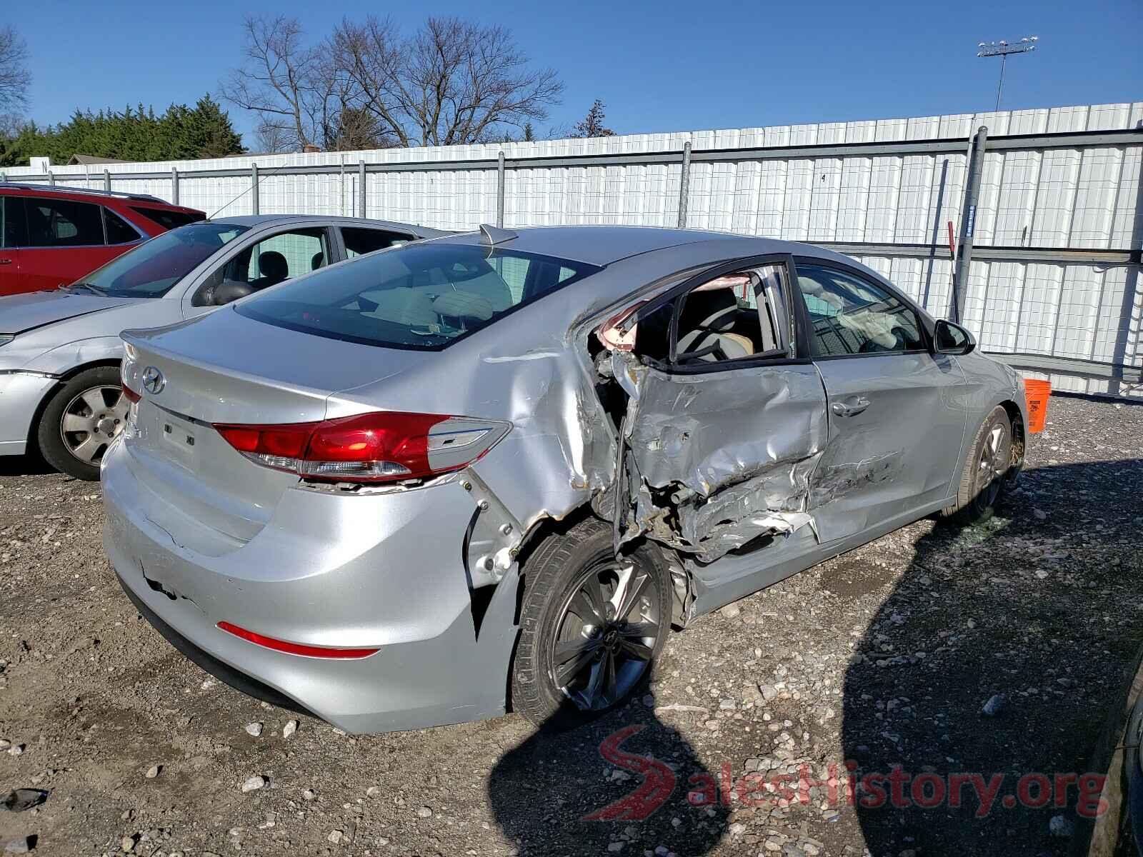 5NPD84LFXHH052655 2017 HYUNDAI ELANTRA