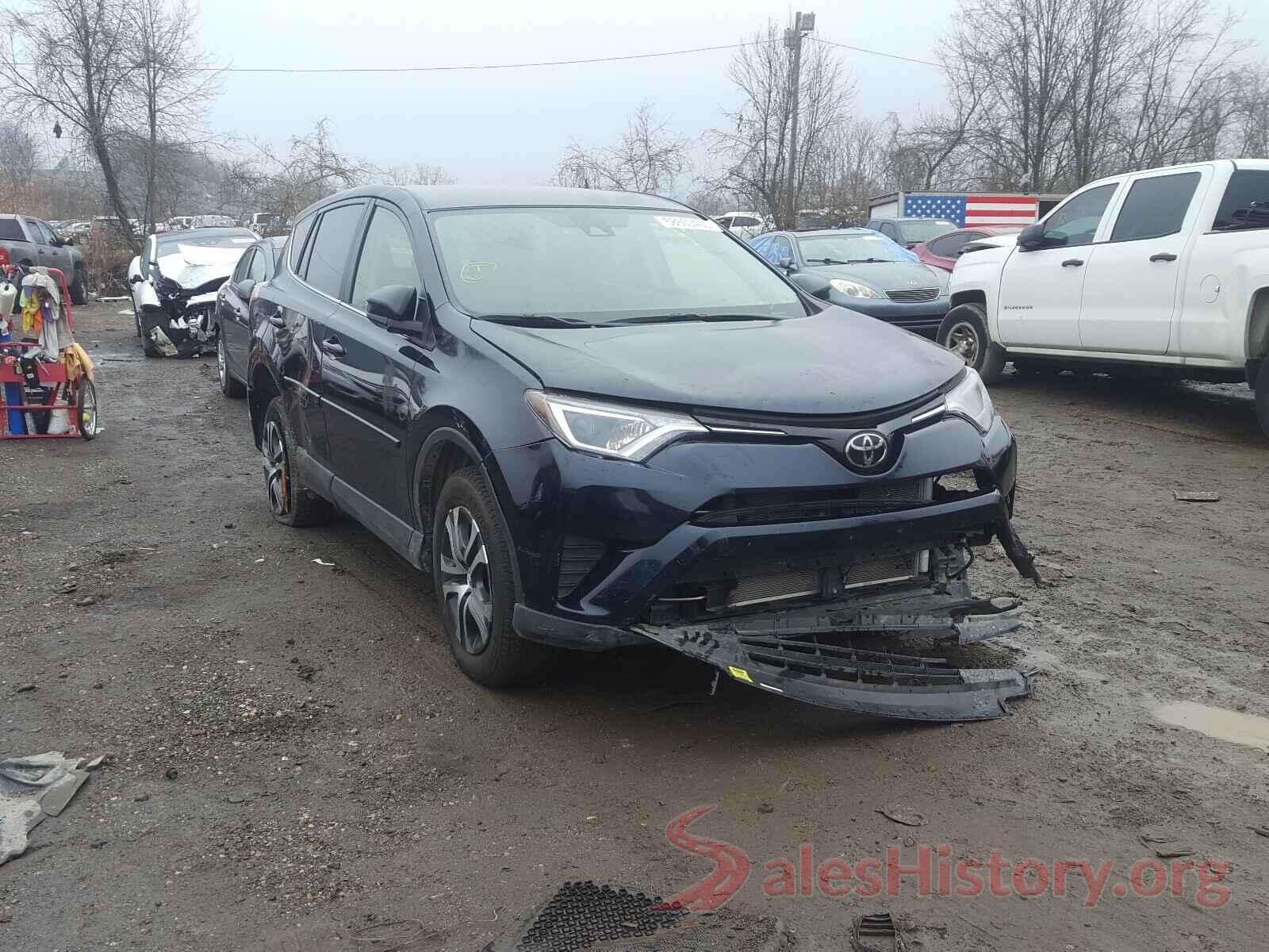 JTMBFREV2JJ747093 2018 TOYOTA RAV4