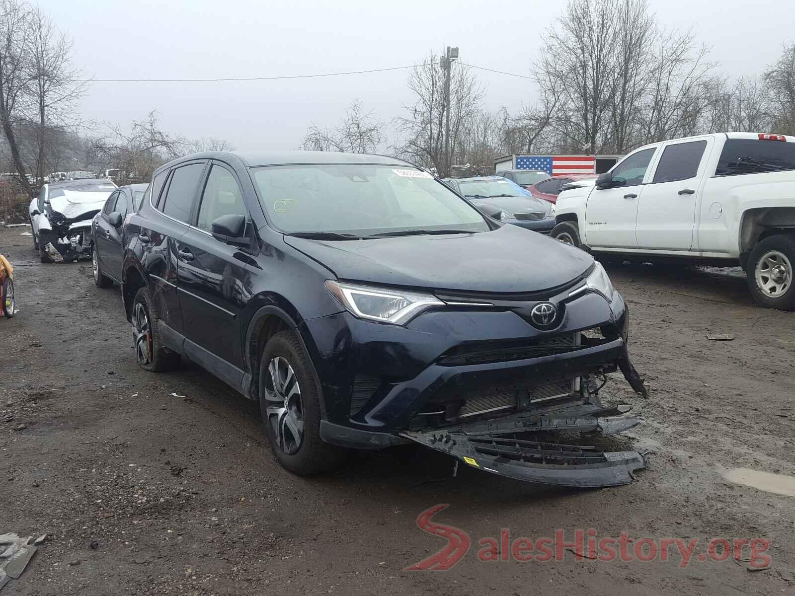 JTMBFREV2JJ747093 2018 TOYOTA RAV4