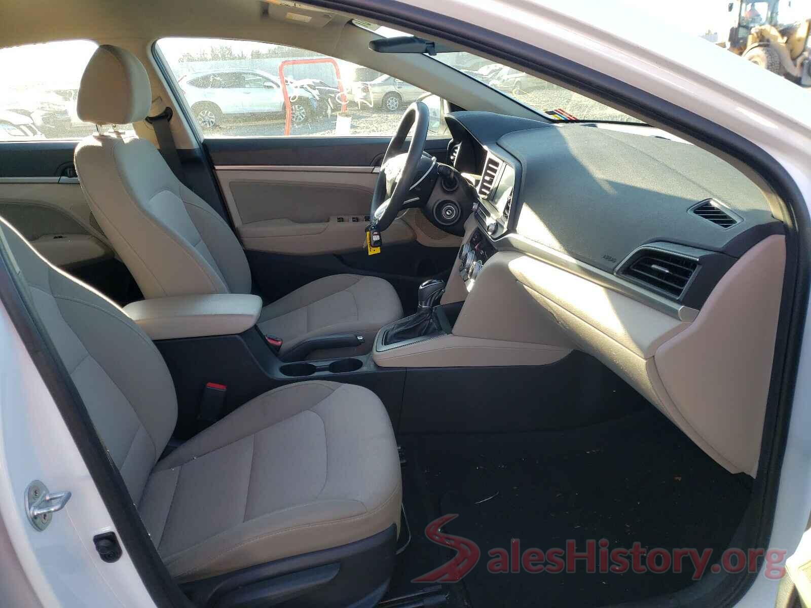 5NPD84LFXKH429573 2019 HYUNDAI ELANTRA