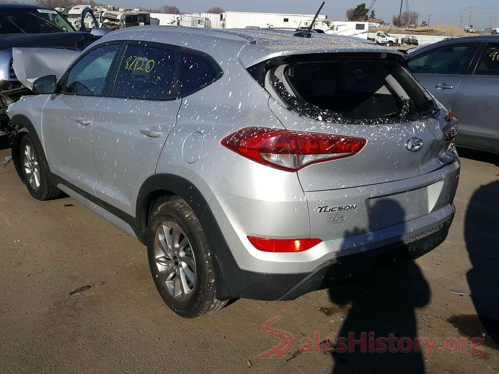 KM8J3CA40HU437656 2017 HYUNDAI TUCSON