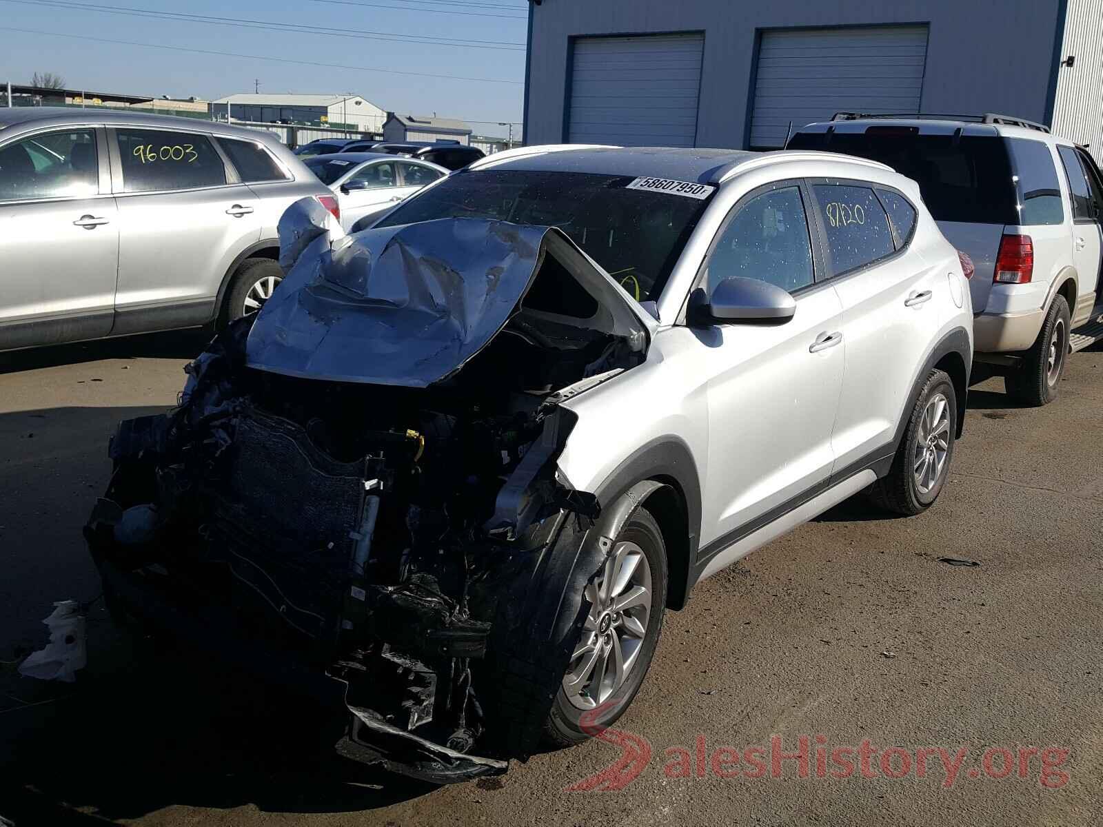 KM8J3CA40HU437656 2017 HYUNDAI TUCSON