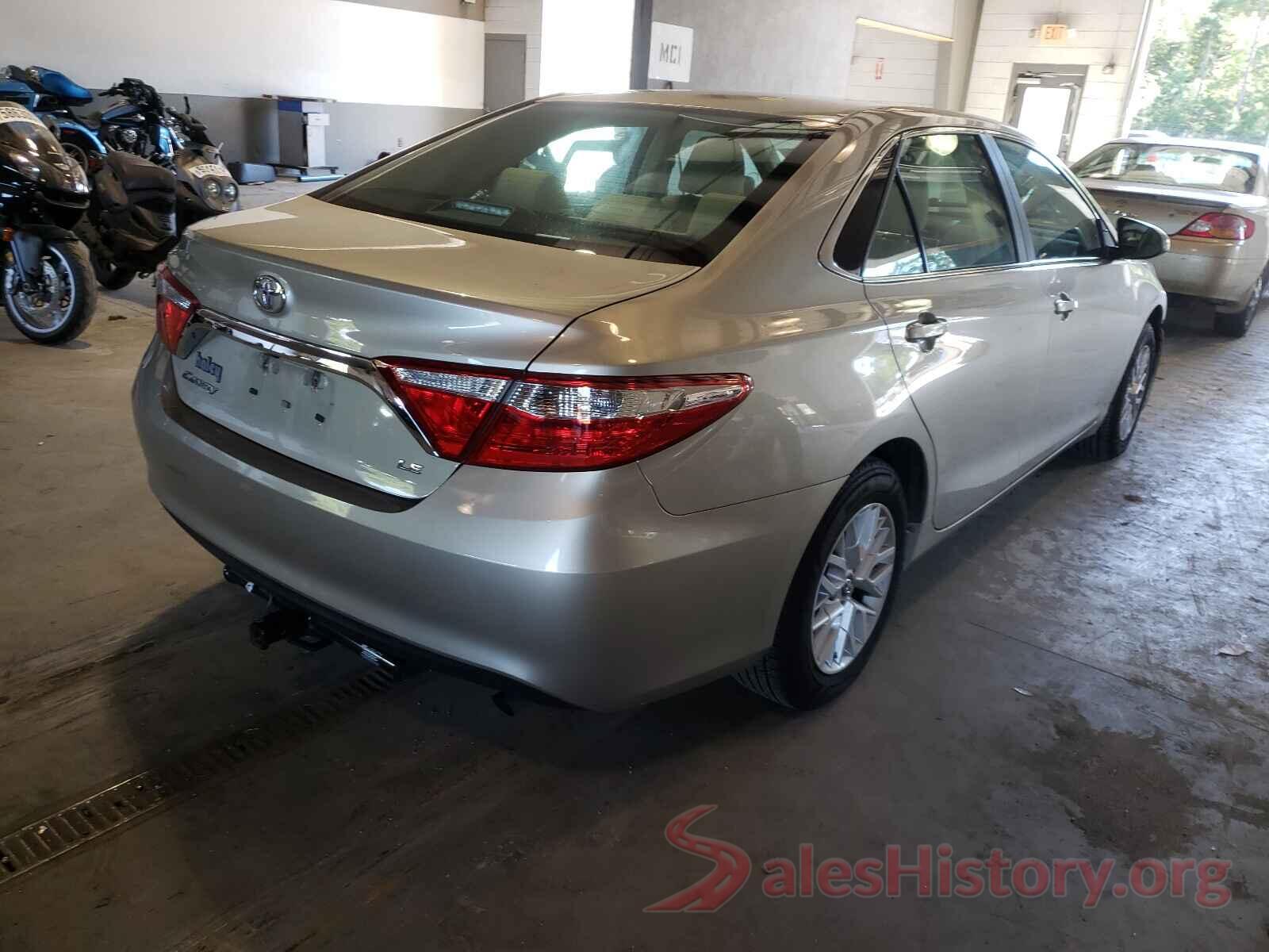 4T1BF1FK3HU640452 2017 TOYOTA CAMRY