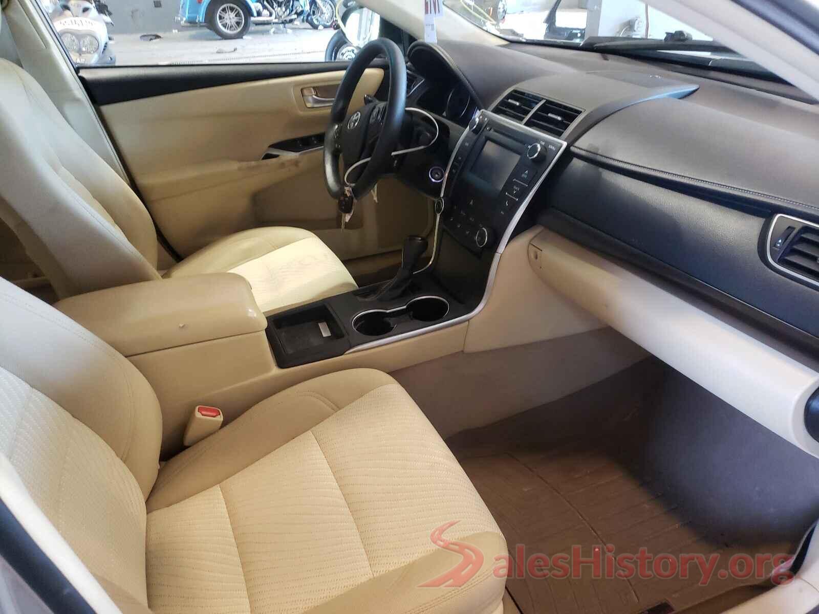 4T1BF1FK3HU640452 2017 TOYOTA CAMRY