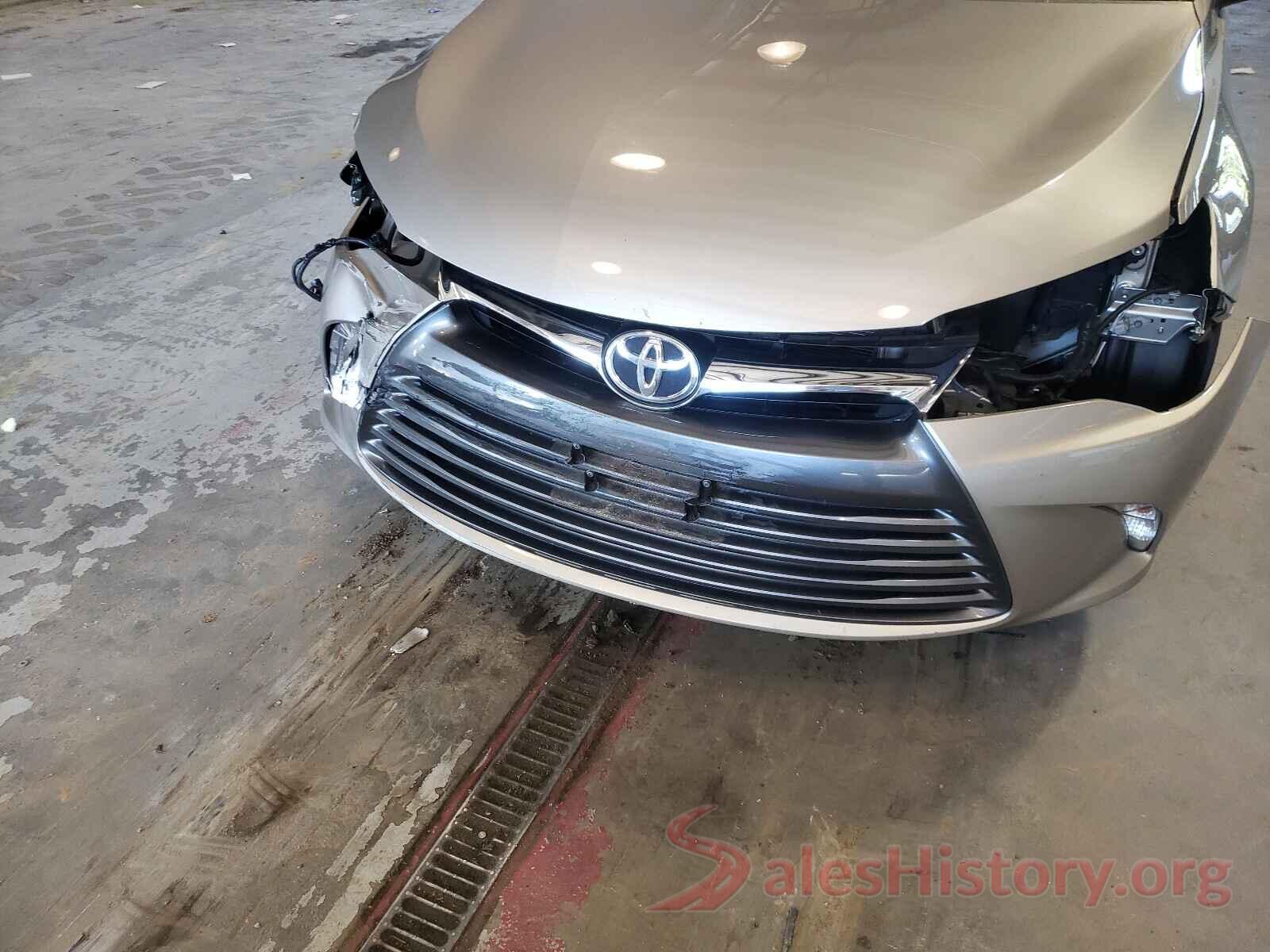 4T1BF1FK3HU640452 2017 TOYOTA CAMRY