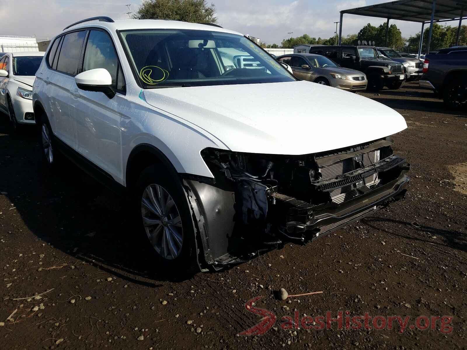 3VV1B7AX2KM185298 2019 VOLKSWAGEN TIGUAN