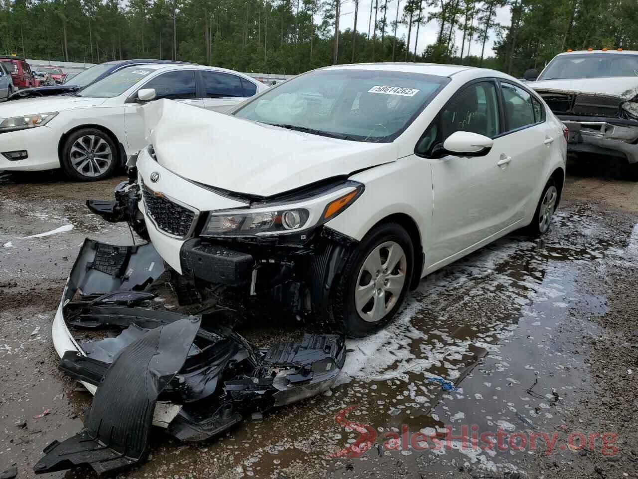 3KPFK4A71HE020638 2017 KIA FORTE