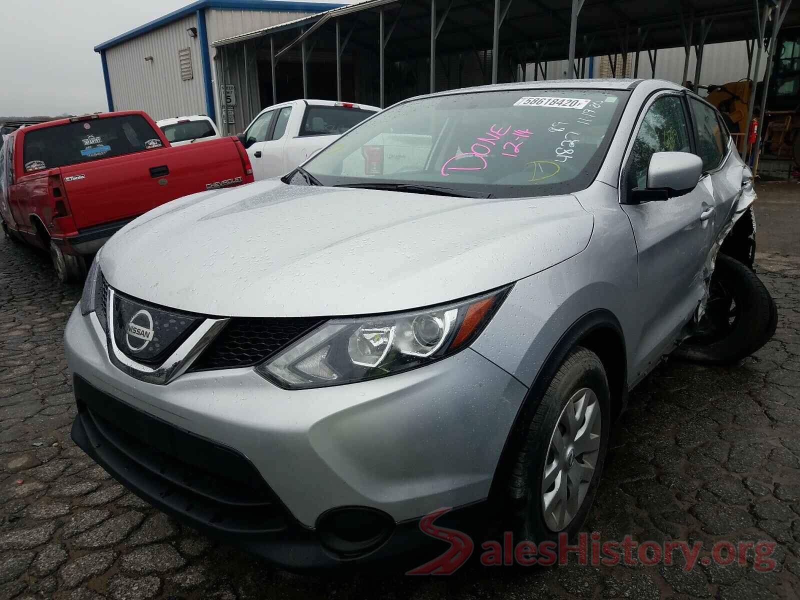 JN1BJ1CP0JW154827 2018 NISSAN ROGUE