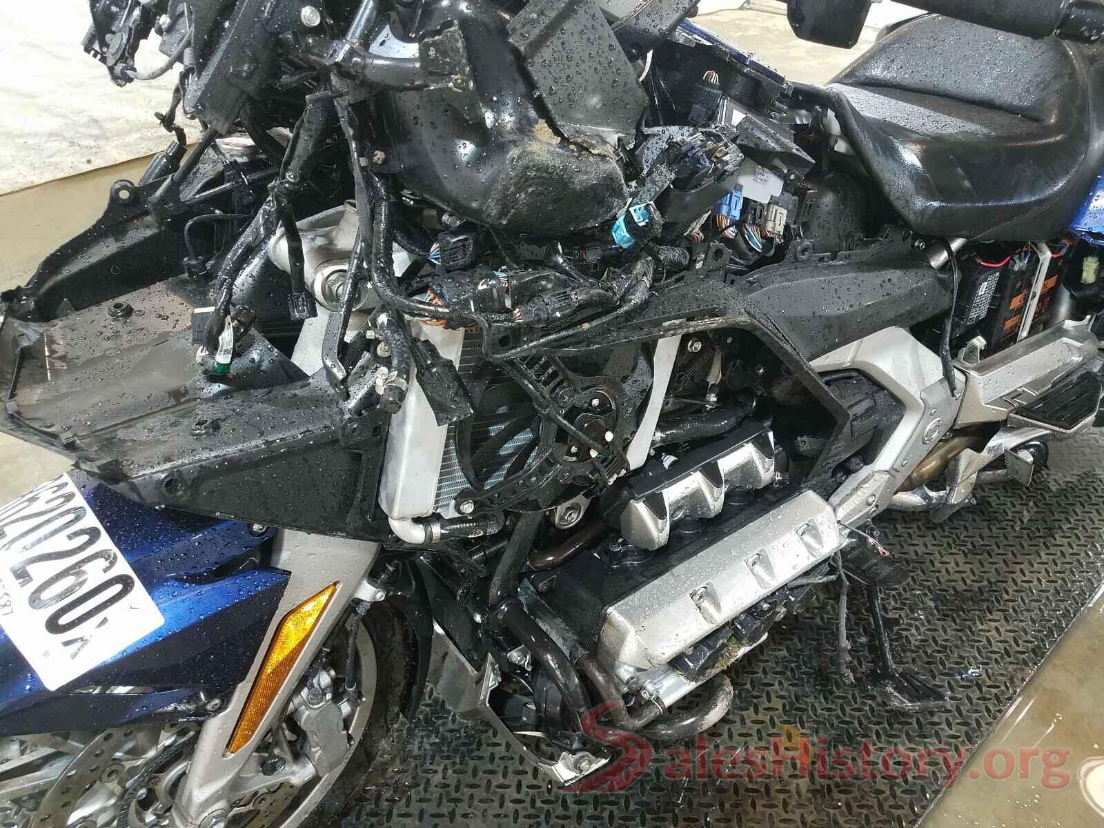 JH2SC7955JK000774 2018 HONDA GL CYCLE