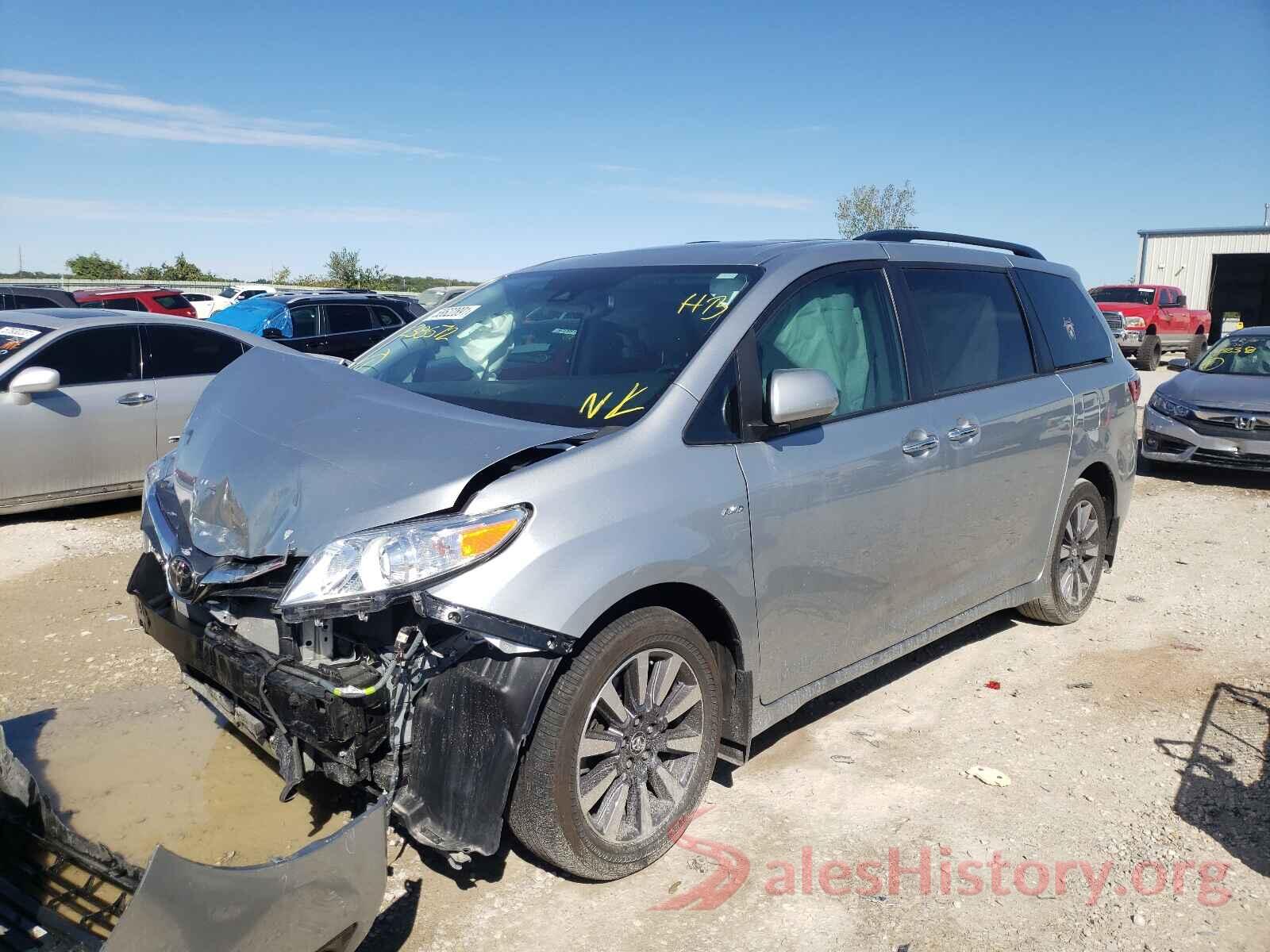 5TDDZ3DC7LS238572 2020 TOYOTA SIENNA