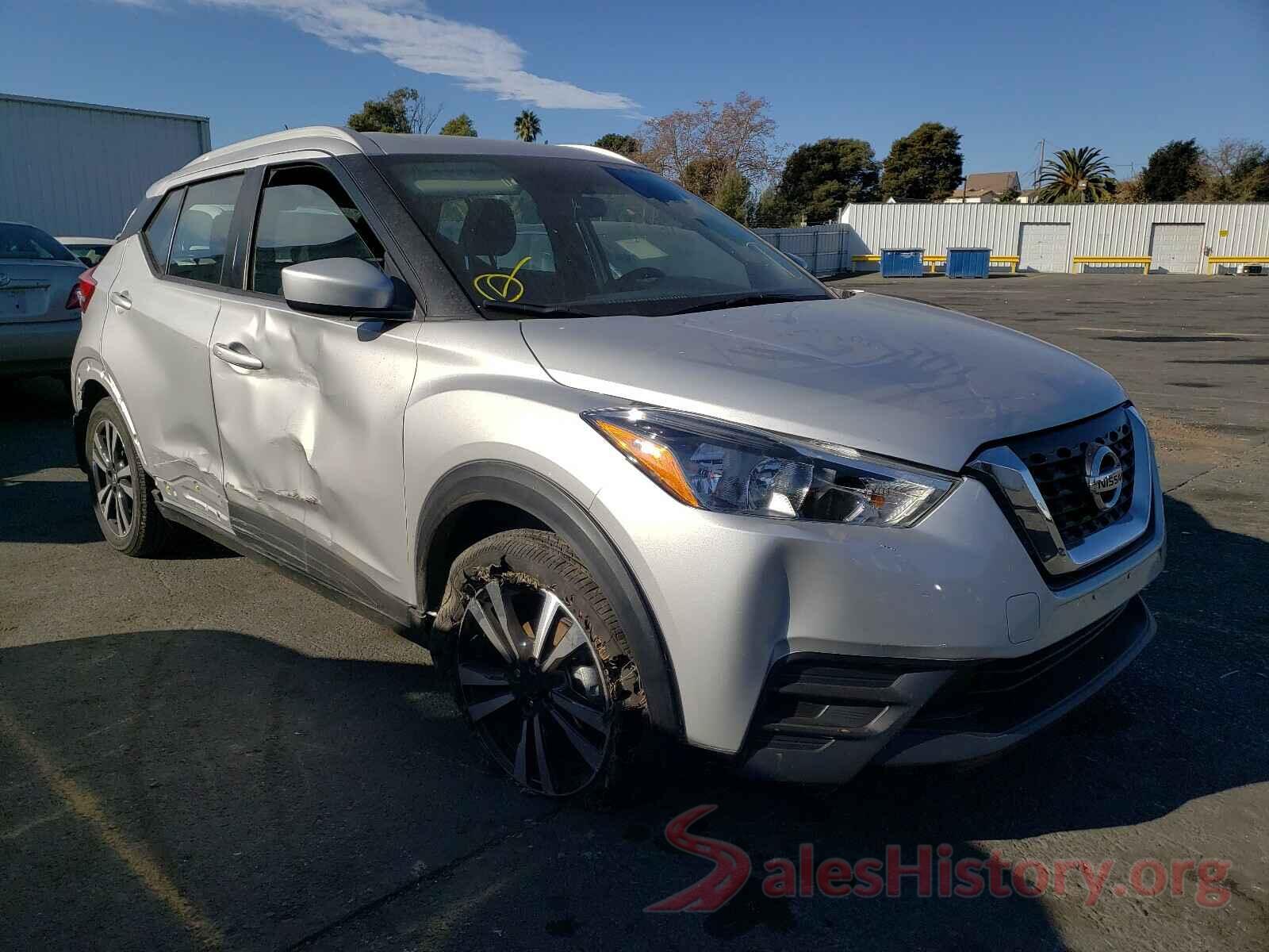 3N1CP5CU4KL512499 2019 NISSAN KICKS