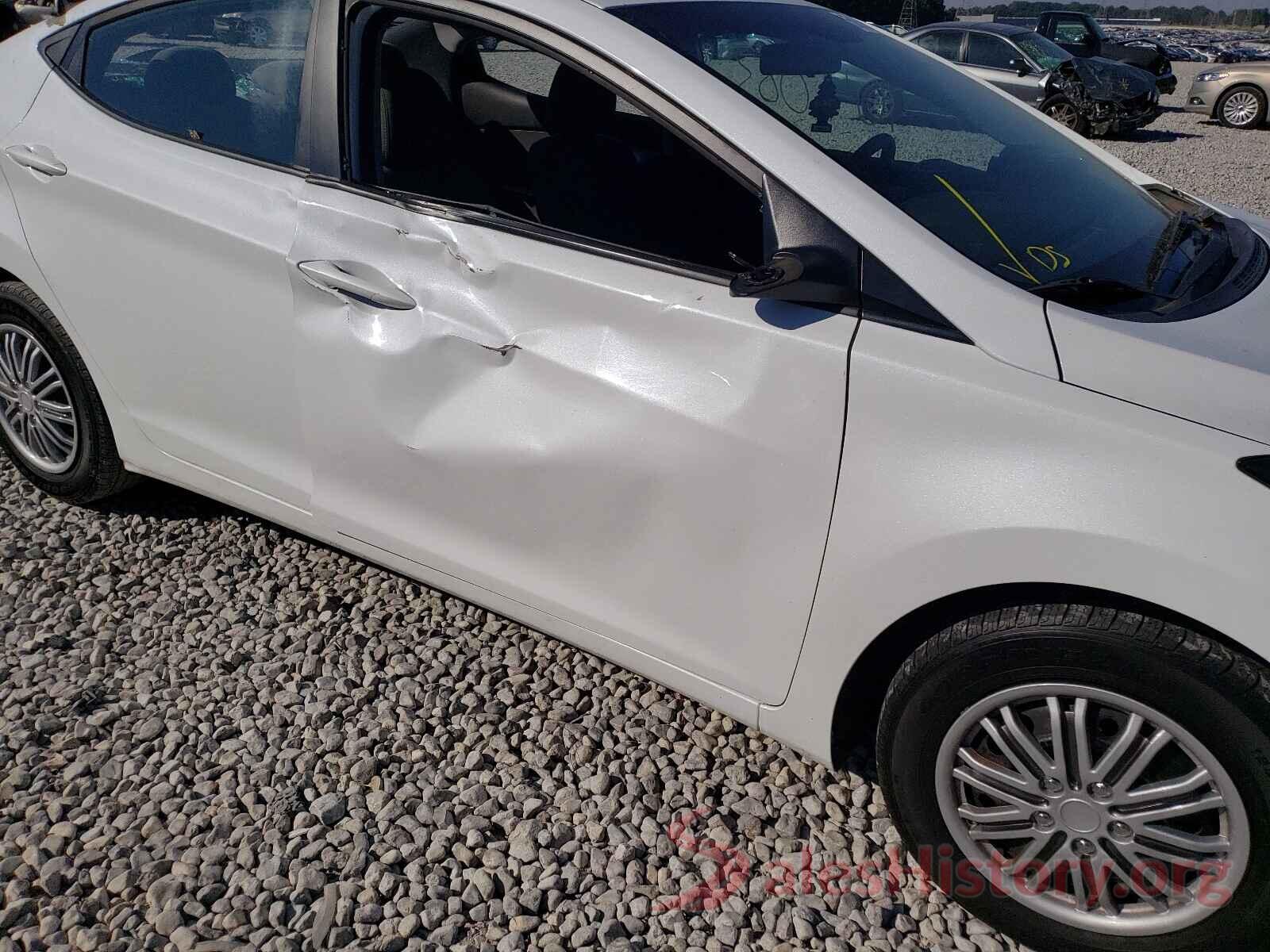 5NPDH4AE3GH781427 2016 HYUNDAI ELANTRA