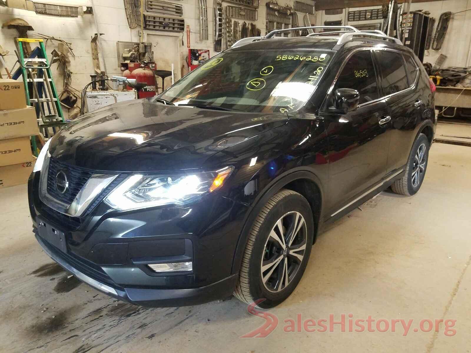 5N1AT2MV8JC701023 2018 NISSAN ROGUE