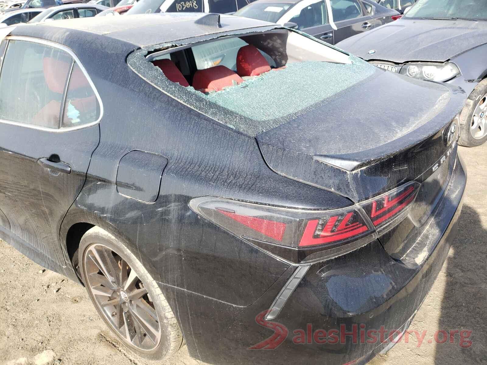 4T1BZ1HK2JU002655 2018 TOYOTA CAMRY