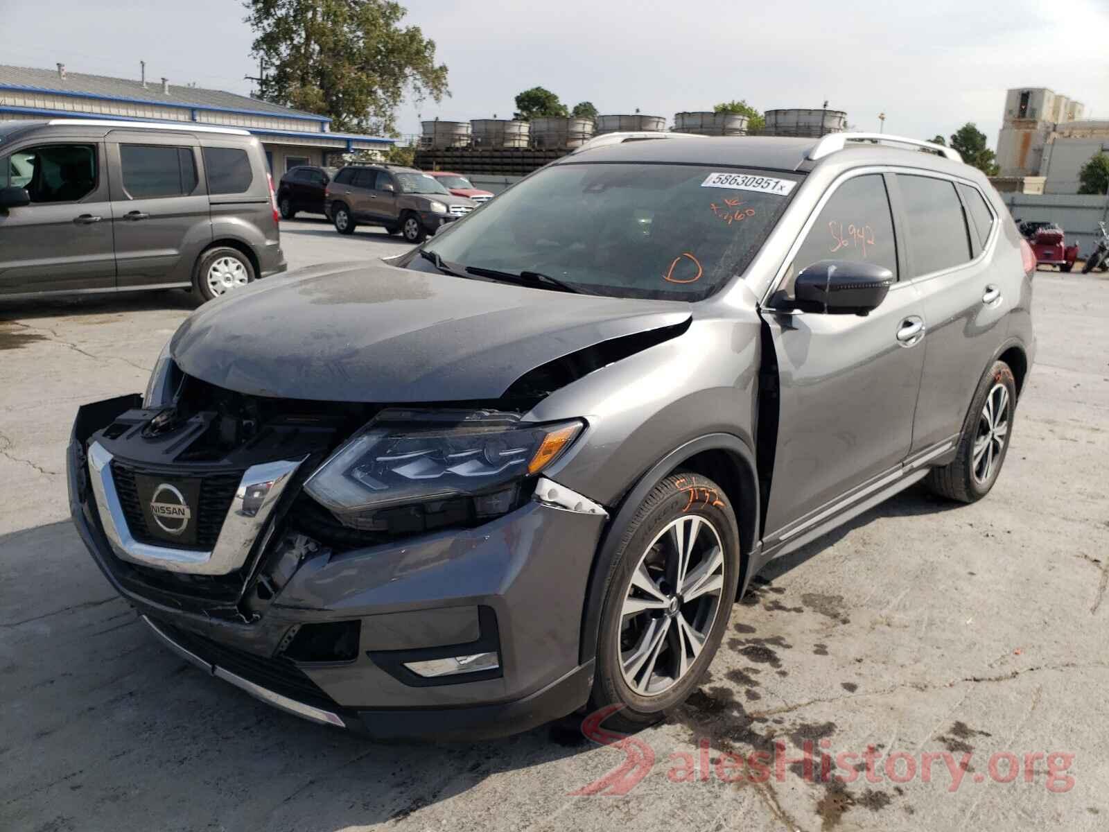 5N1AT2MT4HC879097 2017 NISSAN ROGUE