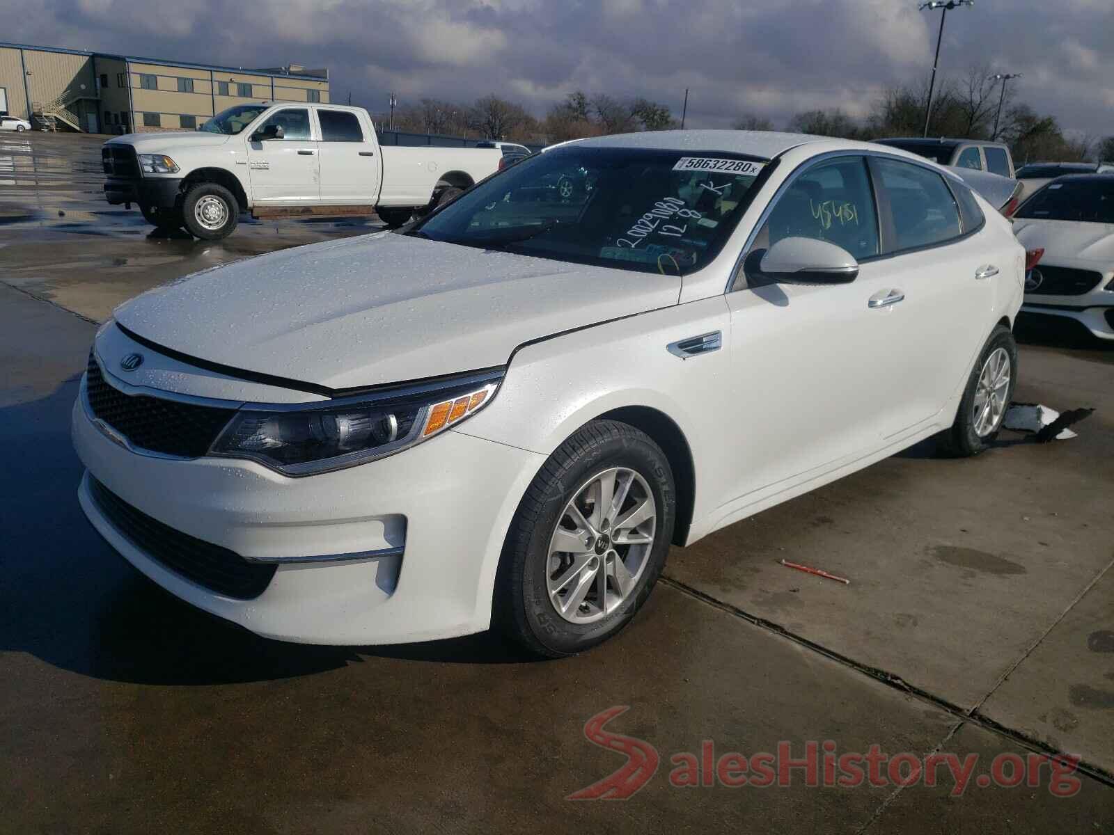 KNAGT4L32G5098848 2016 KIA OPTIMA