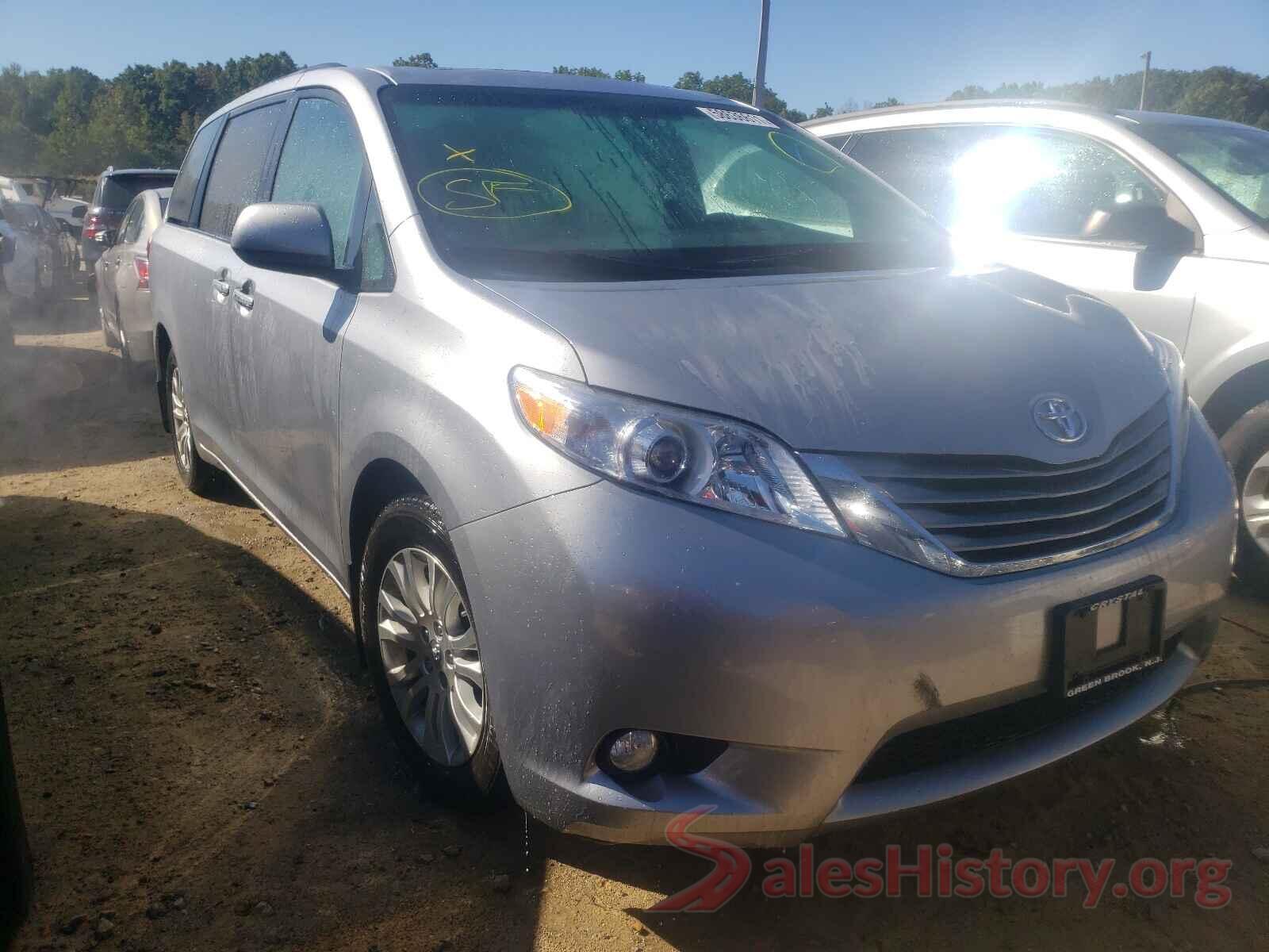 5TDYZ3DC1HS790609 2017 TOYOTA SIENNA