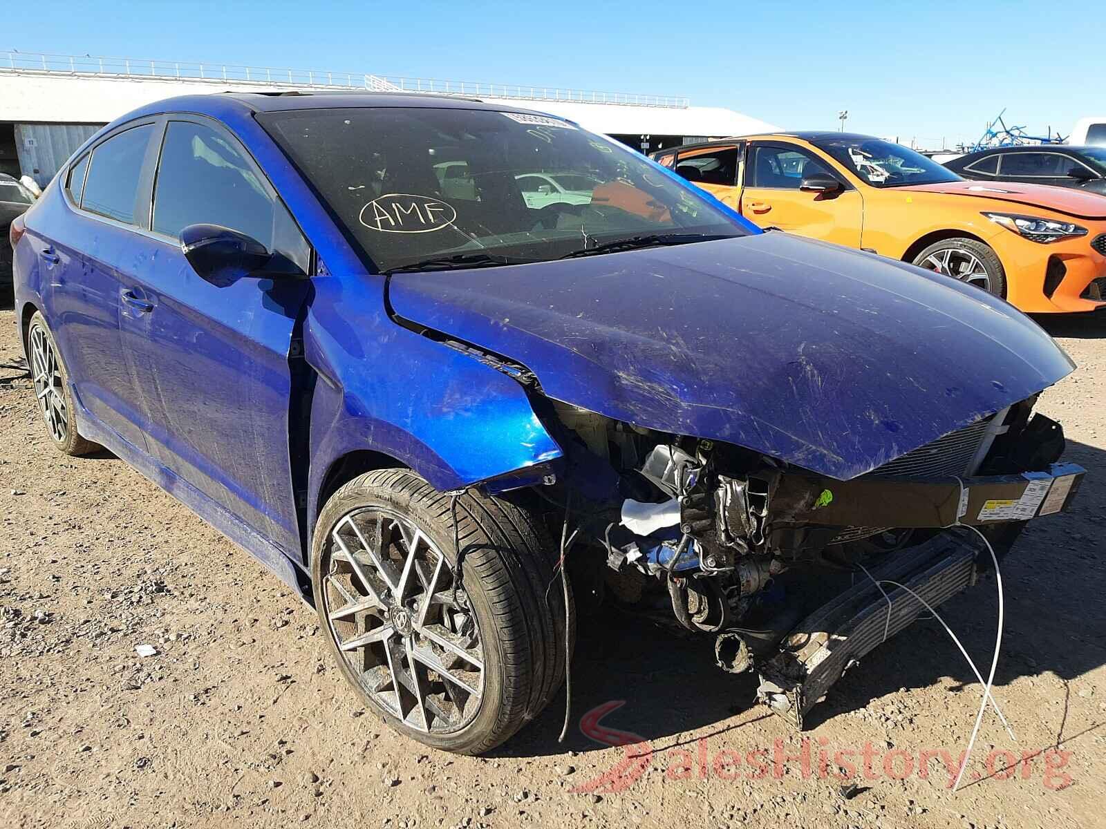 KMHD04LB8KU835681 2019 HYUNDAI ELANTRA