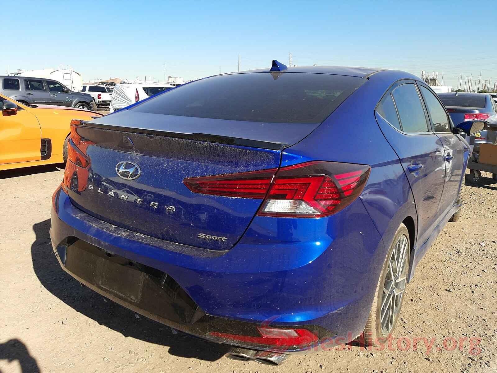 KMHD04LB8KU835681 2019 HYUNDAI ELANTRA