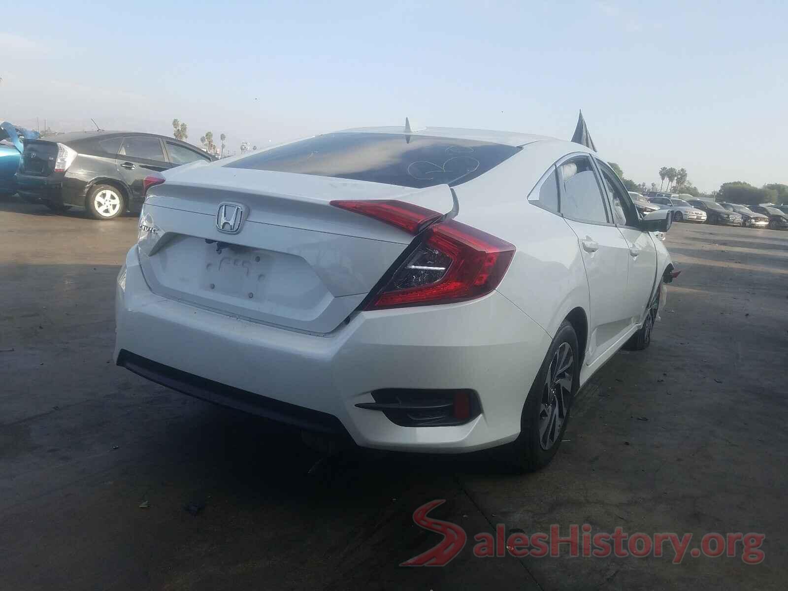 2HGFC2F77JH562073 2018 HONDA CIVIC