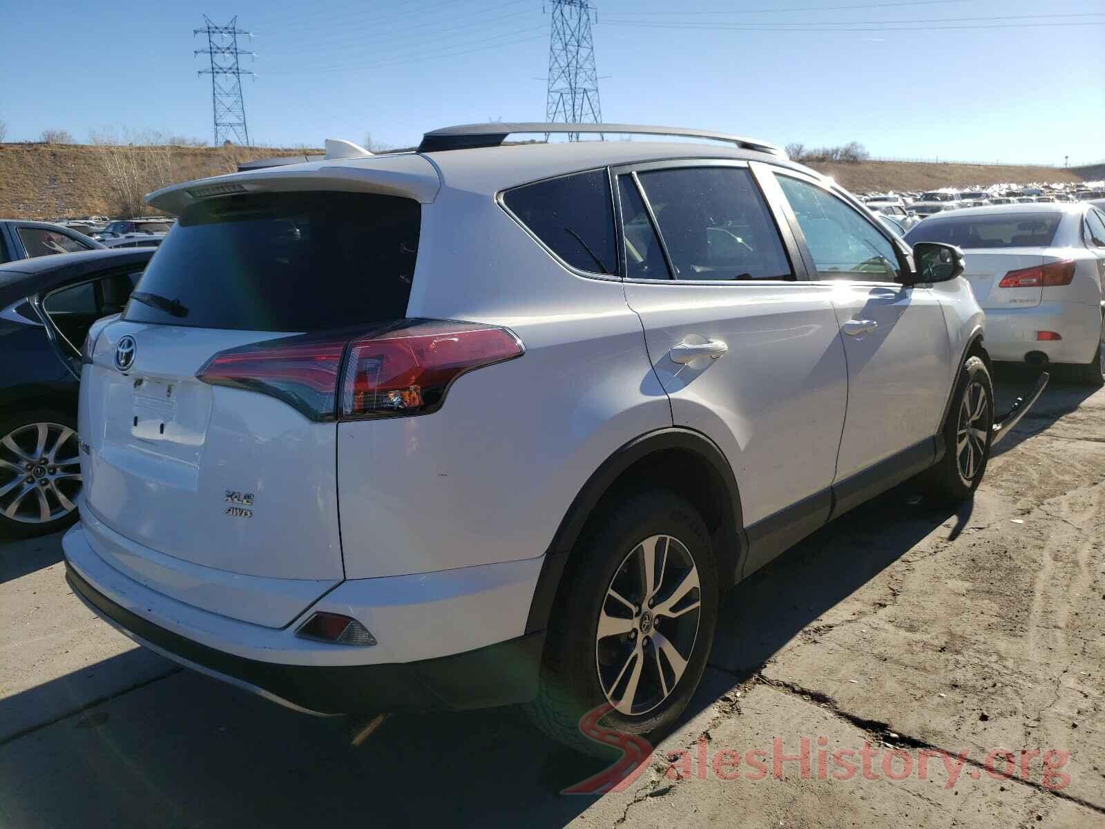 2T3RFREV2HW576775 2017 TOYOTA RAV4