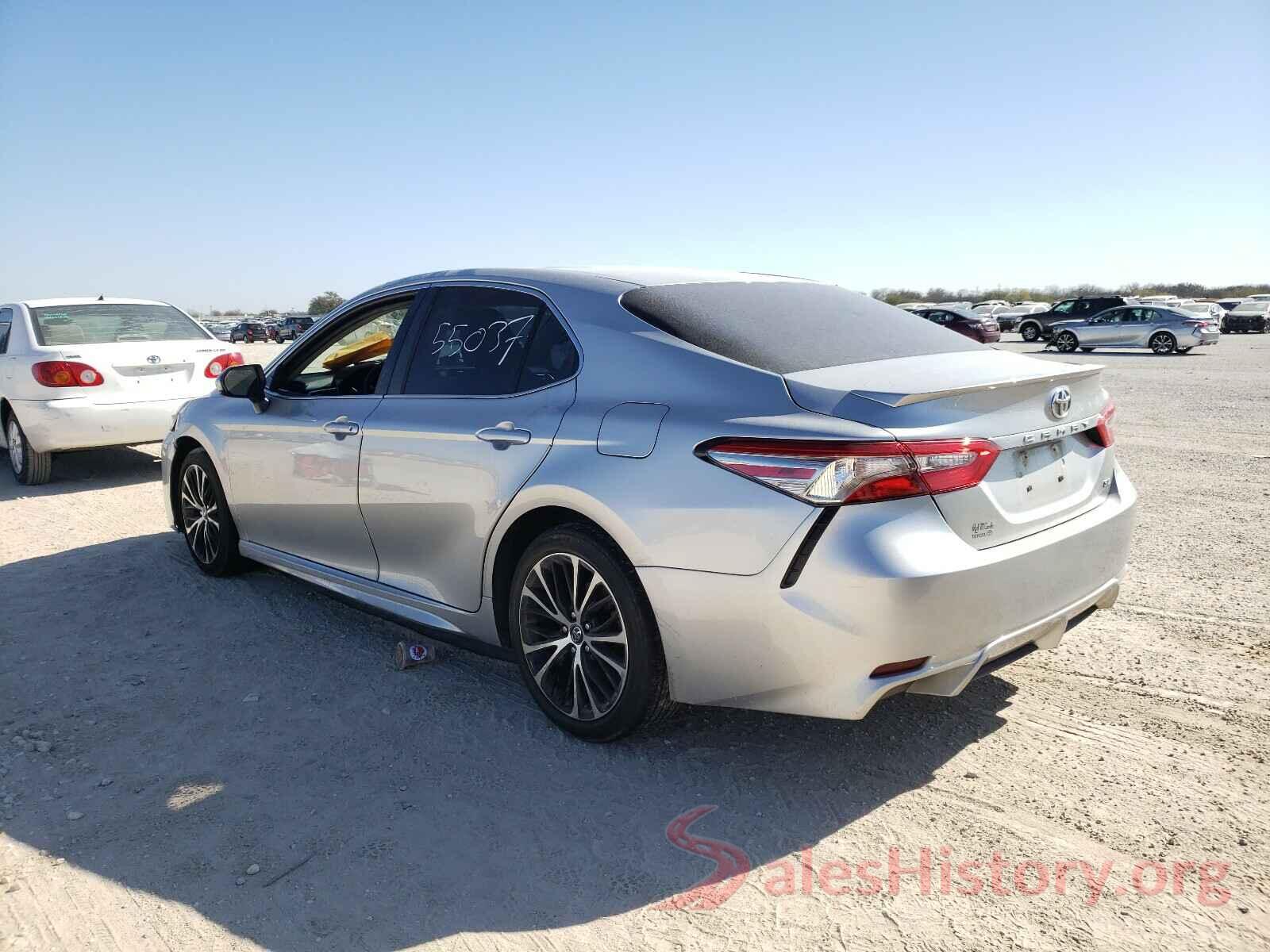 4T1B11HK4JU032134 2018 TOYOTA CAMRY