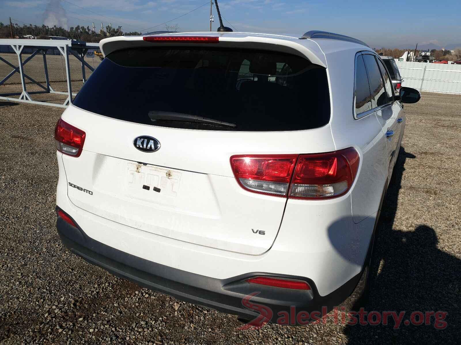 5XYPGDA51GG160386 2016 KIA SORENTO