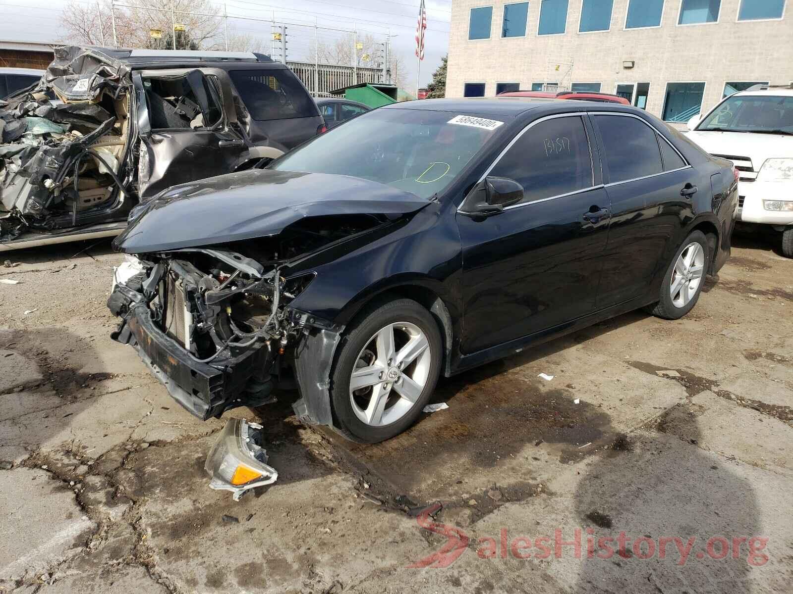 4T1BF1FK0EU743808 2014 TOYOTA CAMRY