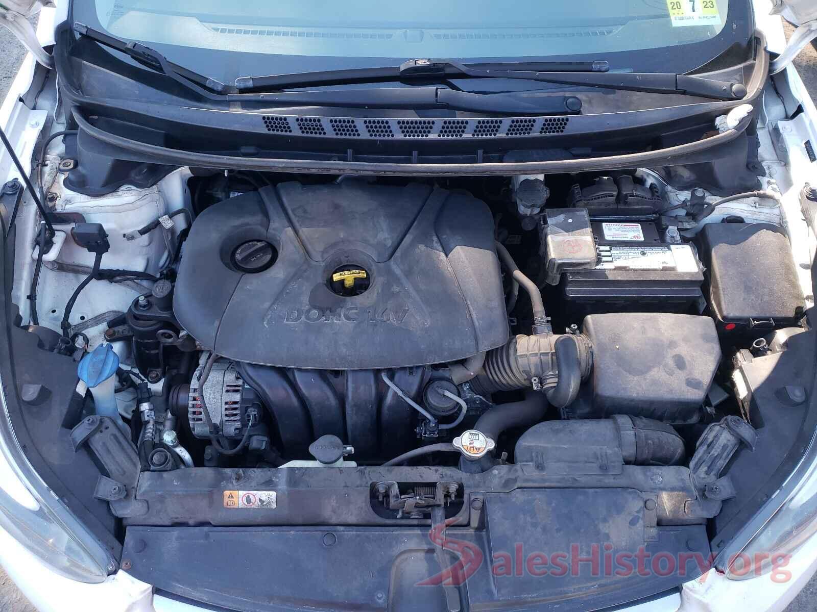 5NPDH4AE8GH673045 2016 HYUNDAI ELANTRA