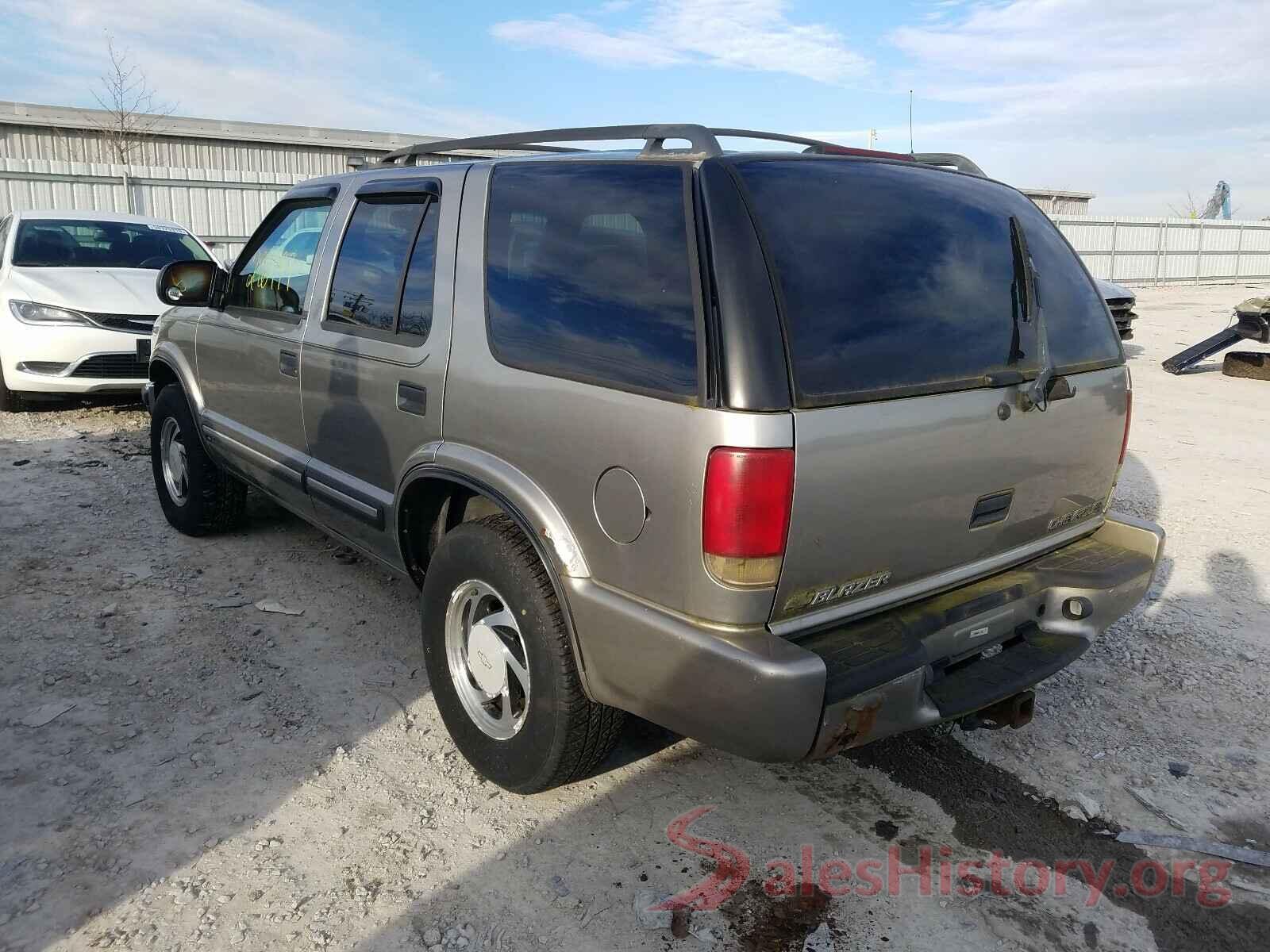 1GNDT13W312171384 2001 CHEVROLET BLAZER