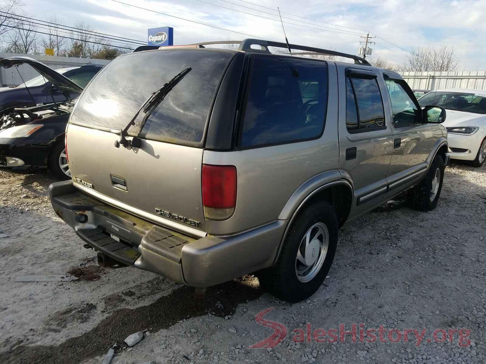 1GNDT13W312171384 2001 CHEVROLET BLAZER