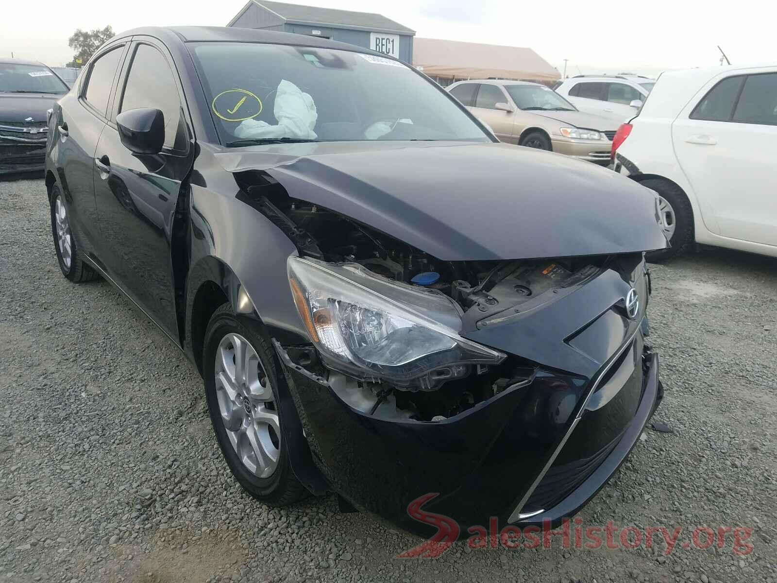 3MYDLBZV1GY111581 2016 TOYOTA SCION