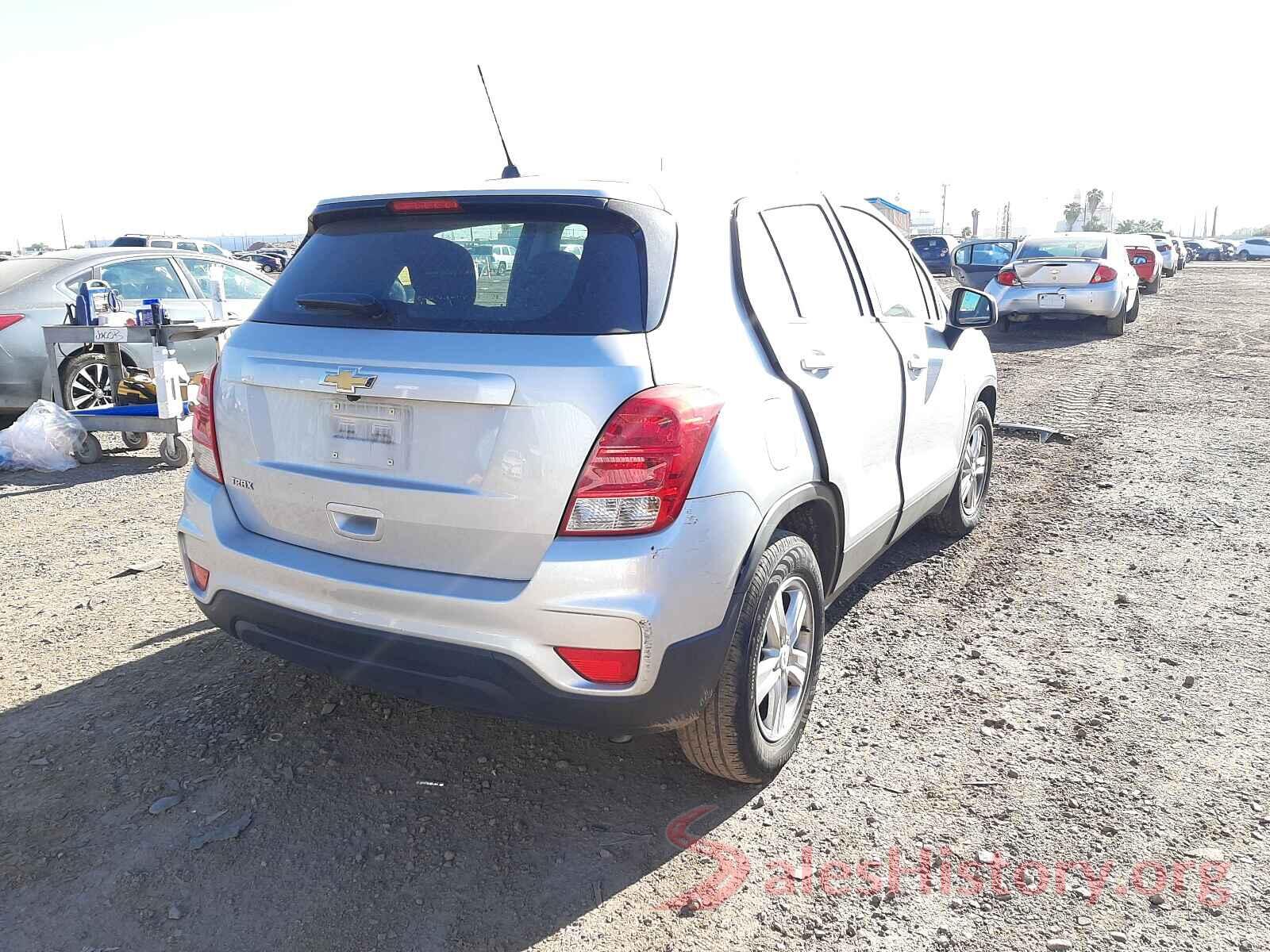 3GNCJKSB5KL359748 2019 CHEVROLET TRAX