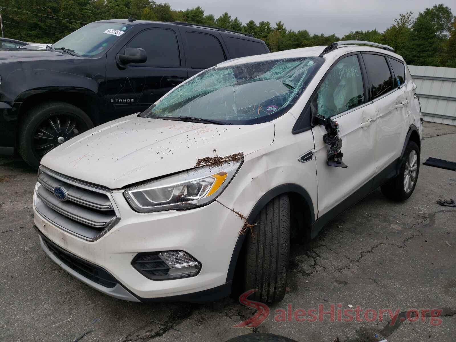 1FMCU9J92HUE17929 2017 FORD ESCAPE