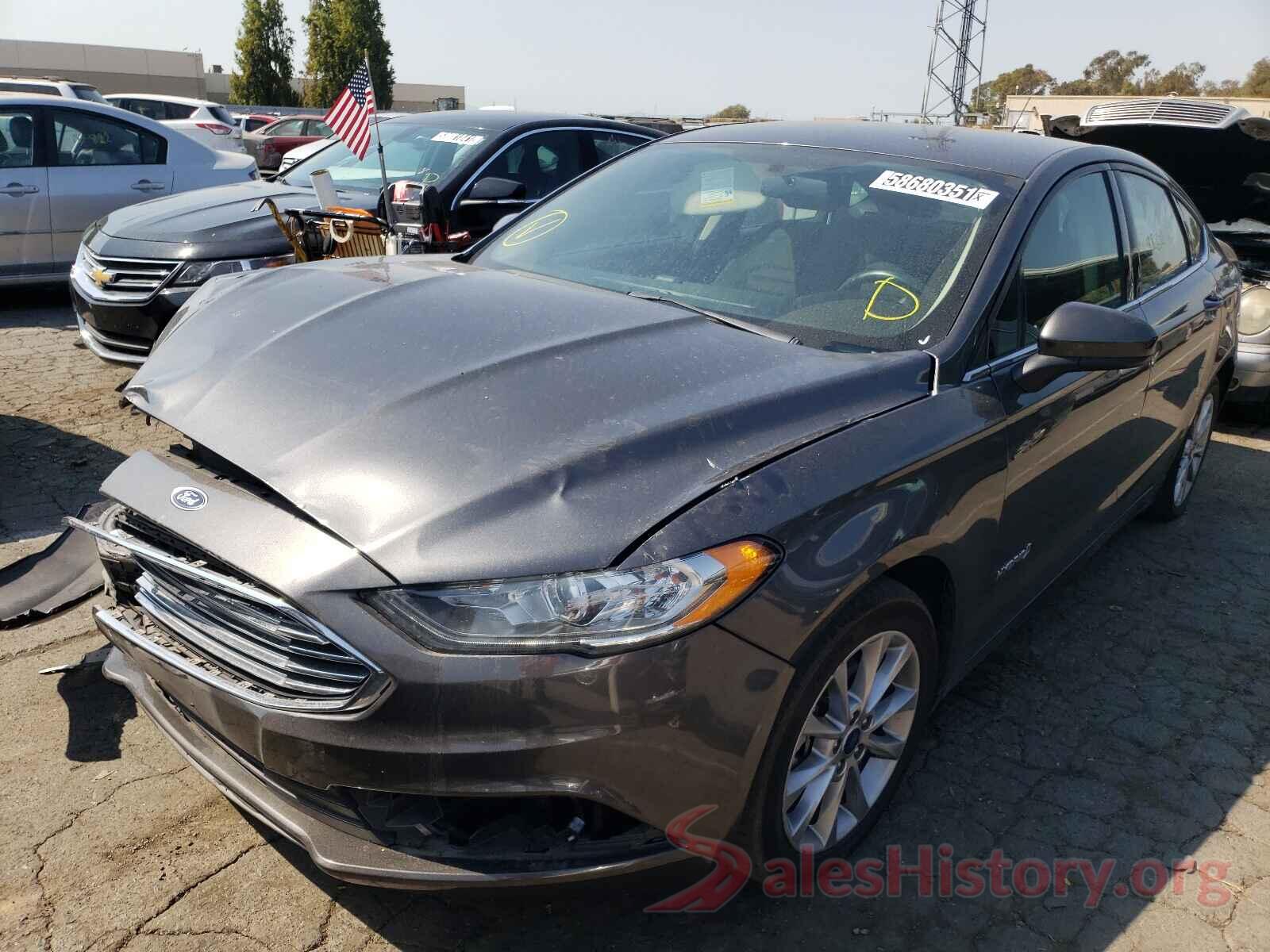 3FA6P0LU8HR385555 2017 FORD FUSION