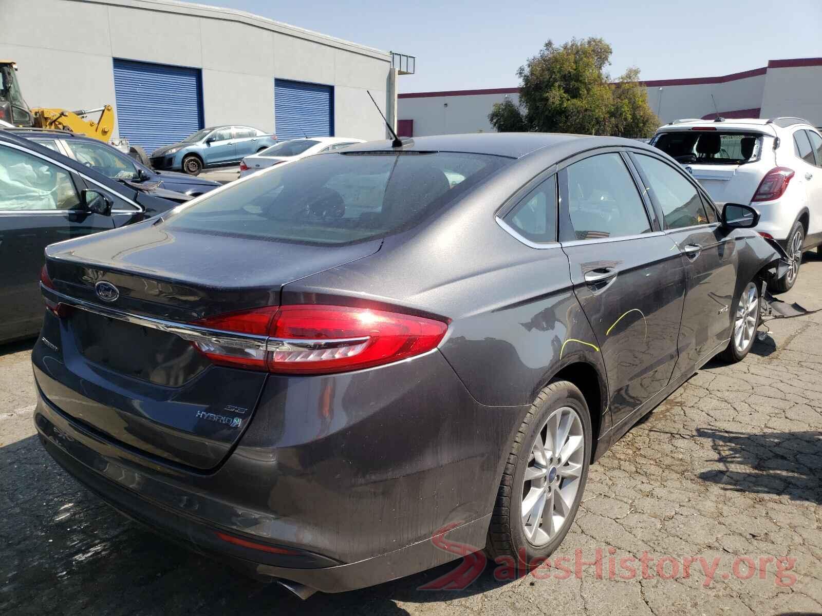 3FA6P0LU8HR385555 2017 FORD FUSION