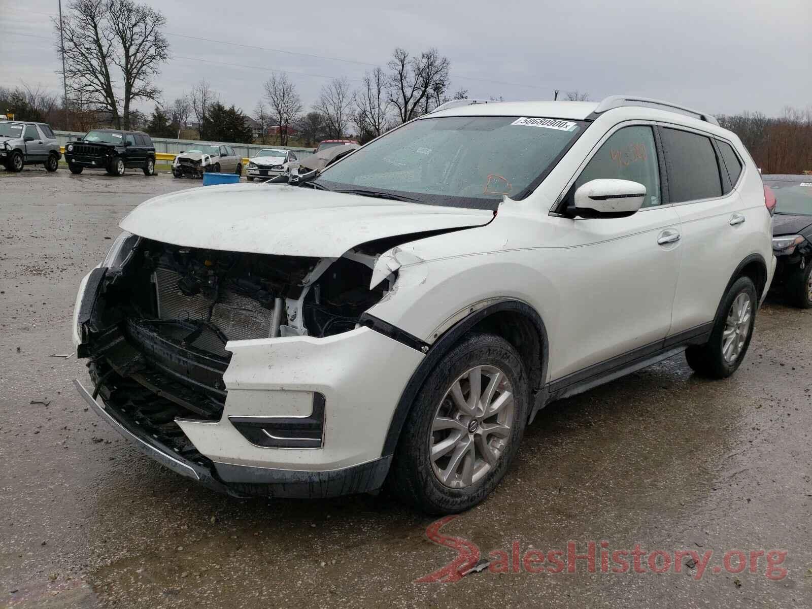 KNMAT2MV7HP558086 2017 NISSAN ROGUE