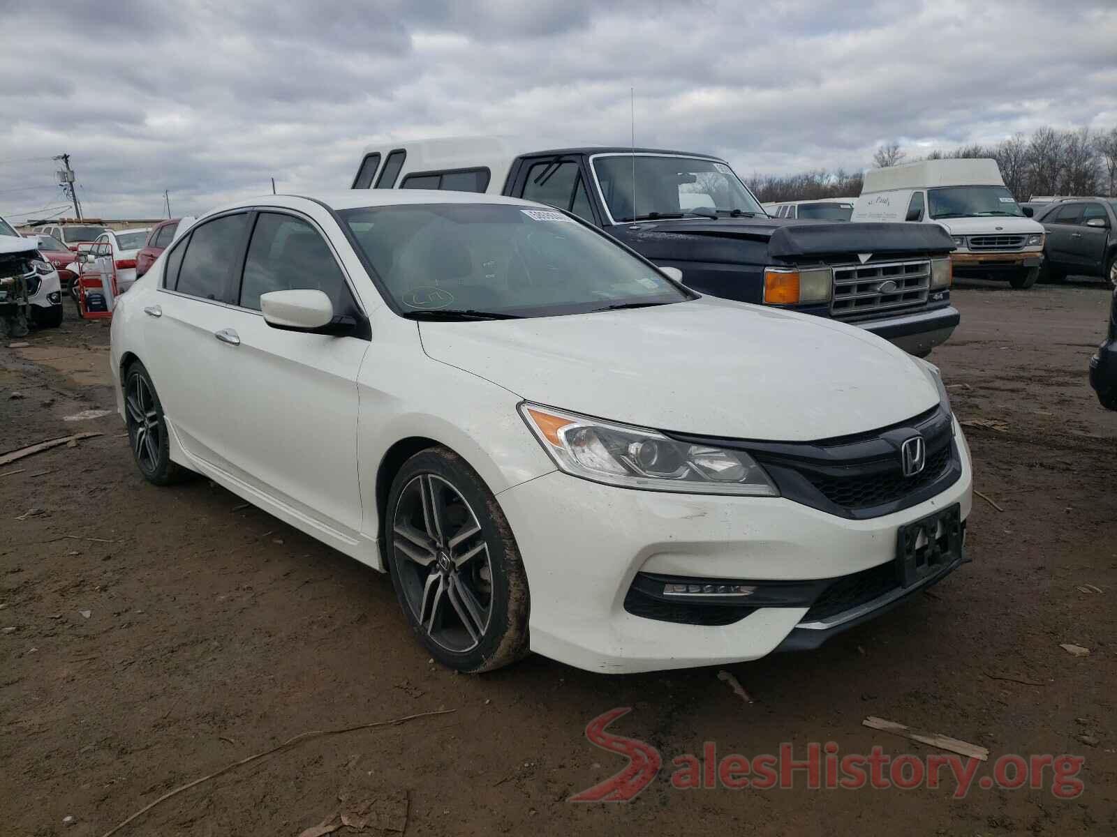 1HGCR2F17HA031154 2017 HONDA ACCORD