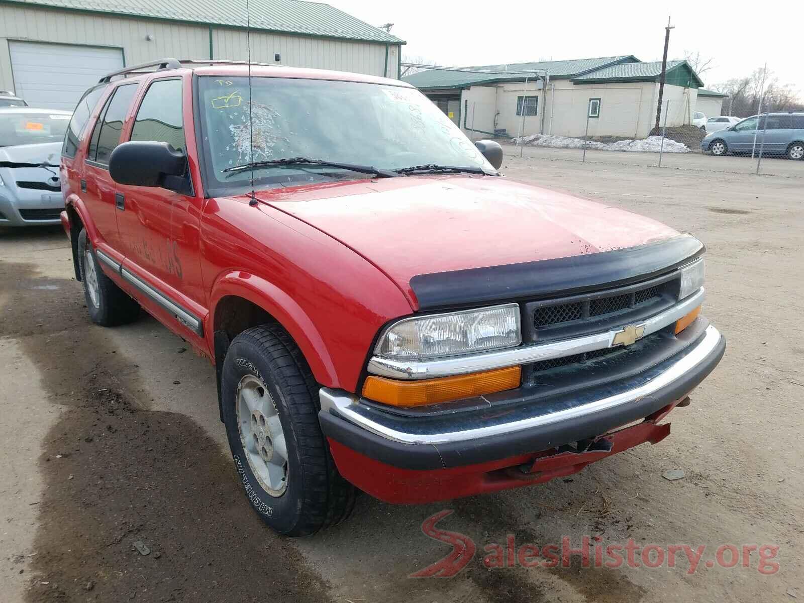 1GNDT13W1Y2361680 2000 CHEVROLET BLAZER