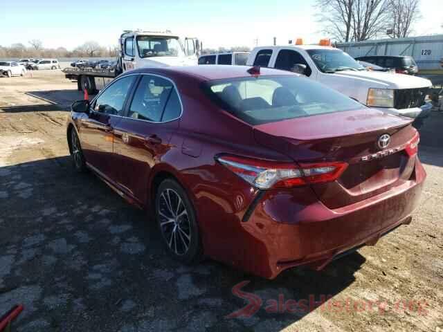 4T1B11HK4JU551975 2018 TOYOTA CAMRY