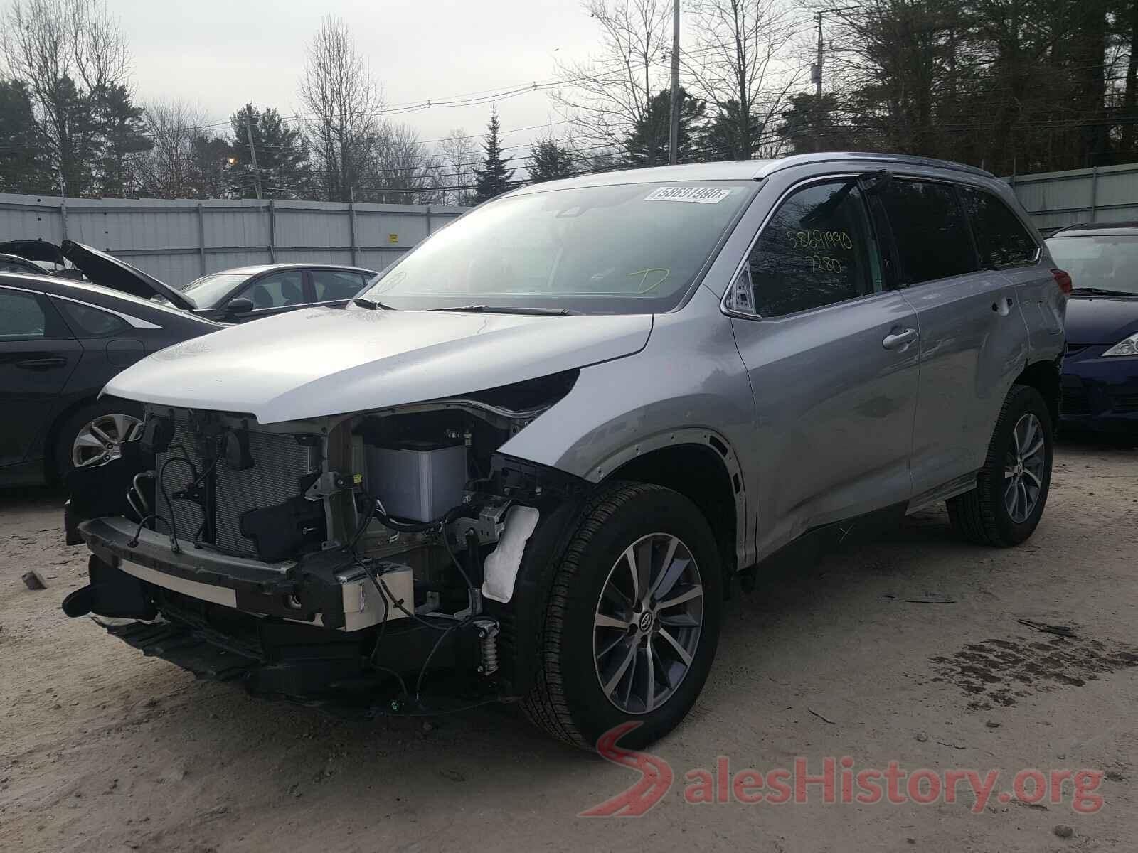 5TDJZRFH2KS590164 2019 TOYOTA HIGHLANDER