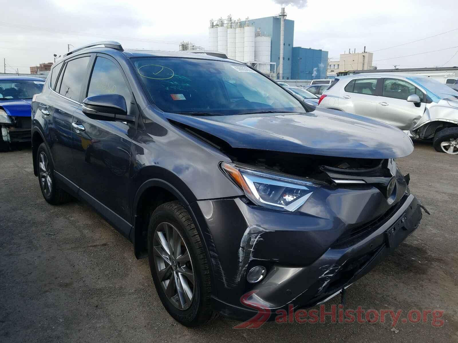 2T3DFREV5HW621010 2017 TOYOTA RAV4