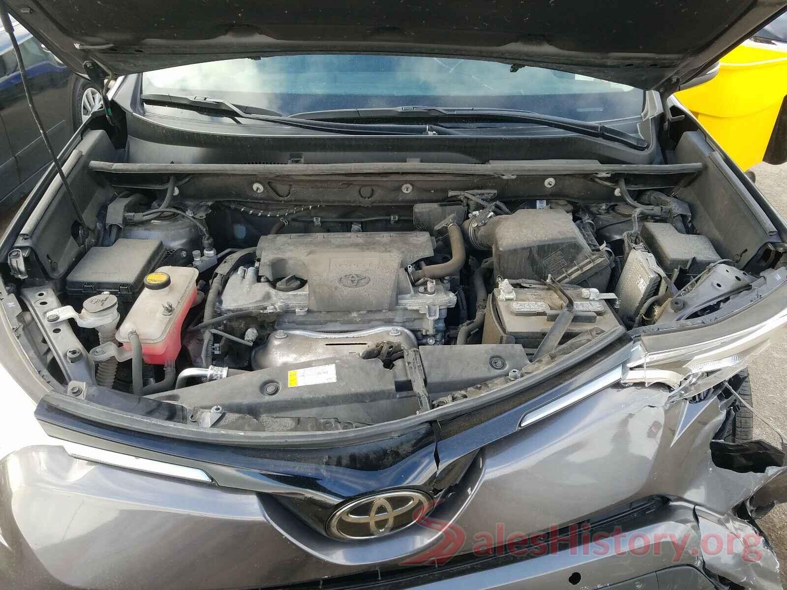 2T3DFREV5HW621010 2017 TOYOTA RAV4