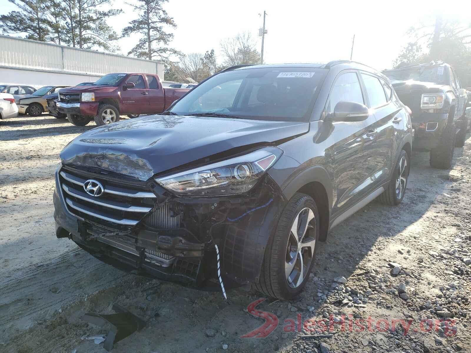 KM8J33A22JU618391 2018 HYUNDAI TUCSON